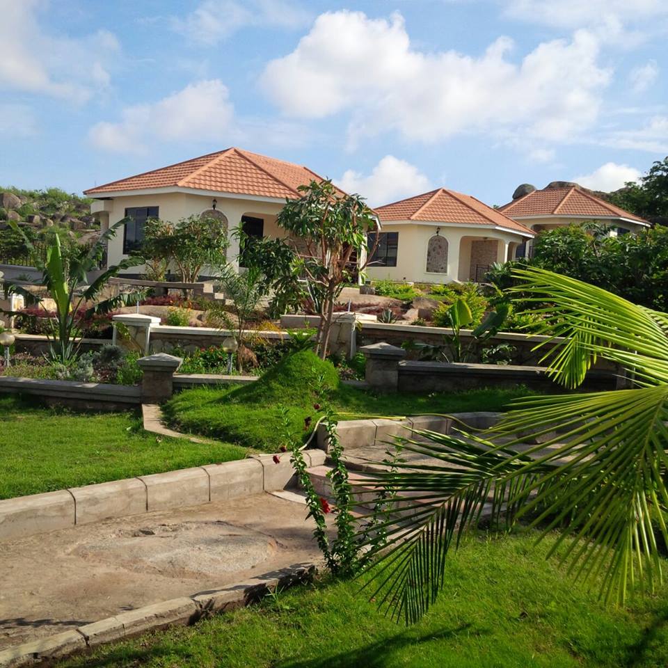 The Lahe Hotel lodge or camp